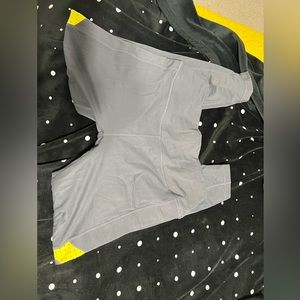 Size X-LARGE curves and combat boot grey and yellow leggings